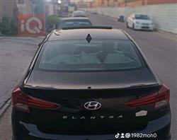هیوندای ئەلەنترا